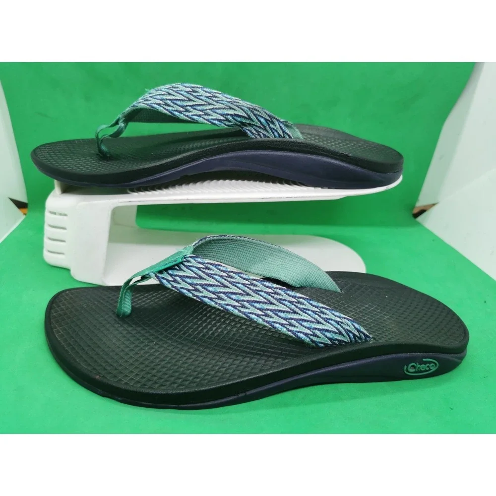 Chaco Thong Sandals Womens Size 8 Slip On Nylon Strap Recreational Beach Slipper